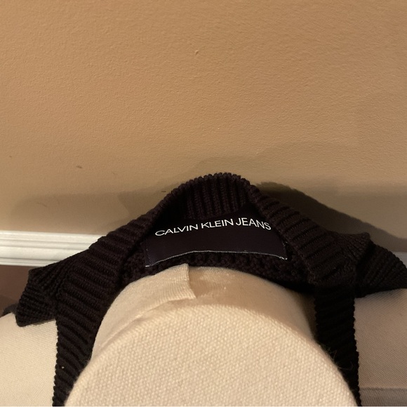 Calvin Klein Tank Top - Picture 4 of 4